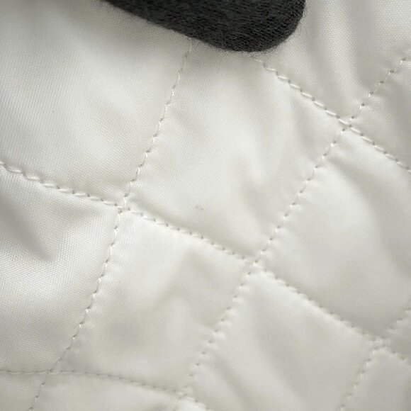 CHANEL CHANEL22 ChainShoulder Bag Punching Size Small Shiny Calf Leather Whi - Picture 9 of 13